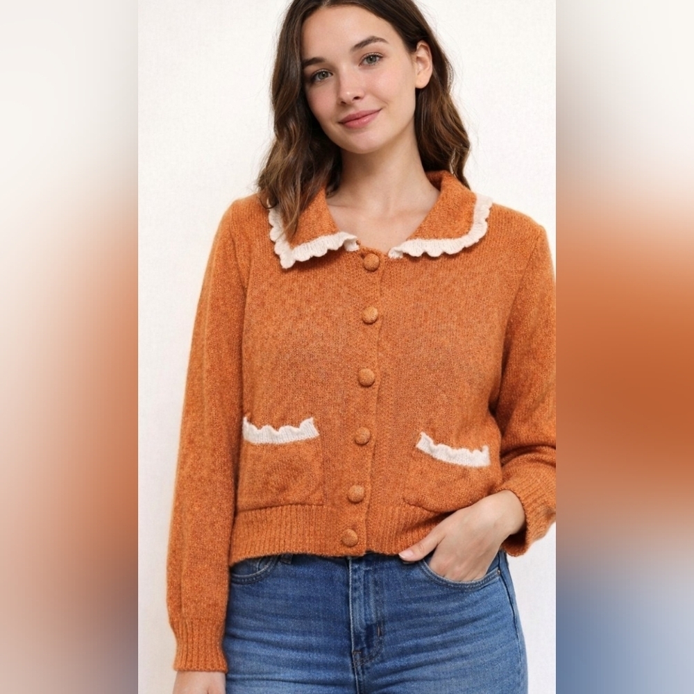 Lush Size Large EUC Orange Cardigan with White Accents PTP 22 Length 19